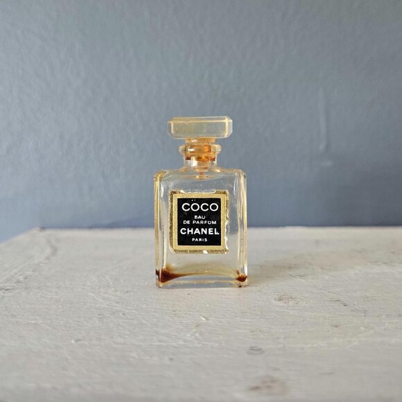 Vtg Chanel COCO Eau de Parfum Mini Bottle EMPTY Luxury Retro Collectible Decor - Picture 1 of 8